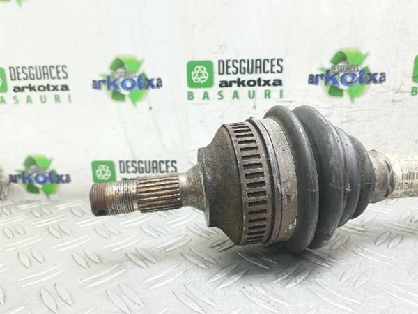 TRANSMISION DEL. IZDA. Peugeot 207 1.6 HDI (2006-2013) 90CV (66,2 KW) - 20090 / 9HX