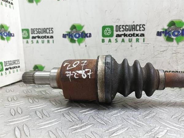 TRANSMISION DEL. IZDA. Peugeot 207 1.4 G (WC) 73CV (2006-2013) (54 KW) - 20182 / KFV