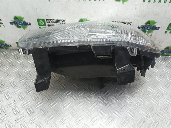 FARO DEL. IZDO. Renault Clio 1.2 G II (CB) 58CV (1998-2010) (43 KW) - 20593 / D7FD7 2
