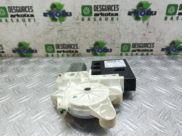 MOTOR ELEVALUNAS DEL. DCHO. Volvo V50 2.0 G 146CV (2006-2012) (107 KW) - 20605 / B4204S3/G