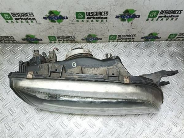 FARO DEL. DCHO Nissan Almera 1.4 G I (N15) 87CV (1995-2000) (64 KW) - 20635 / GA14