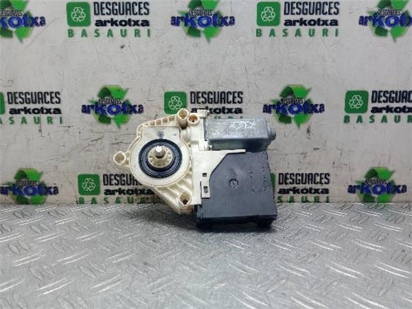 MOTOR ELEVALUNAS DEL. DCHO. Seat Altea 2.0 TDI 140CV 6V (5P1) (2004-2022) (103 KW) - 20734 / BKD