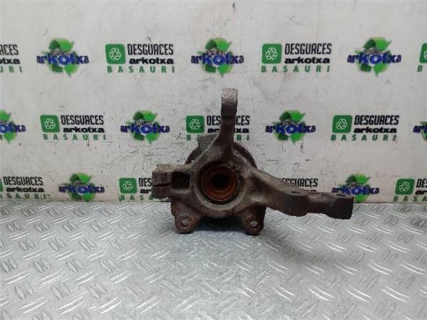 MANGUETA DEL. IZDA. Renault Clio 1.5 DCI III (2010-2014) 88CV (65 KW) - 20962 / K9K 67