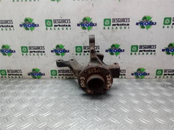 MANGUETA DEL. IZDA. Renault Clio 1.5 DCI III (2010-2014) 88CV (65 KW) - 20962 / K9K 67 2