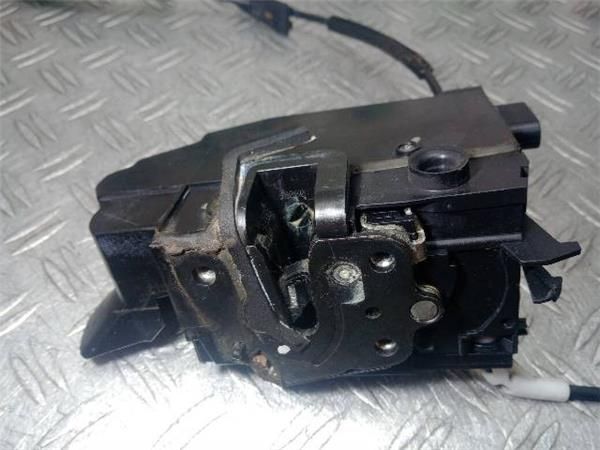 CERRADURA PUERTA TRA. IZDA. Peugeot 308 1.6 HDI (LB) 116CV (2013-2021) (85 KW) - 21151 / 9H05 / 9HC