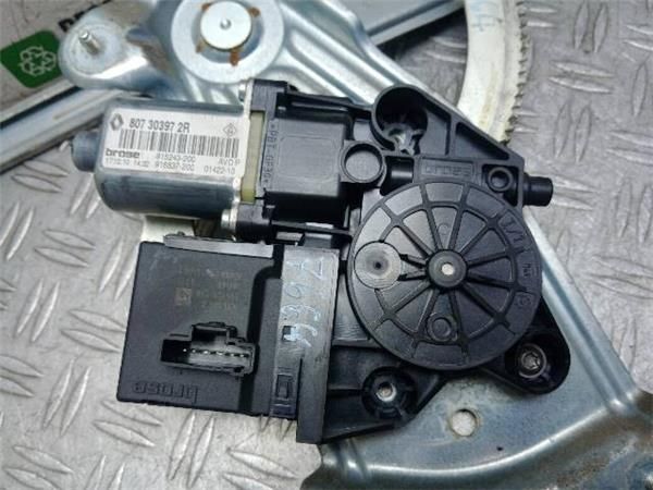 ELEVALUNAS ELECTRICO DEL. DCHO. Renault Megane 1.5 DCI COUPÉ III (DZ) 110 (2009-2015) (81 KW) - 21252 / K9KJ8