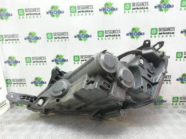 FARO DEL. DCHO Peugeot Expert 2.0 HDI CB MIXTO L1 128CV (2011-...) (94 KW) - 21475 / RH02