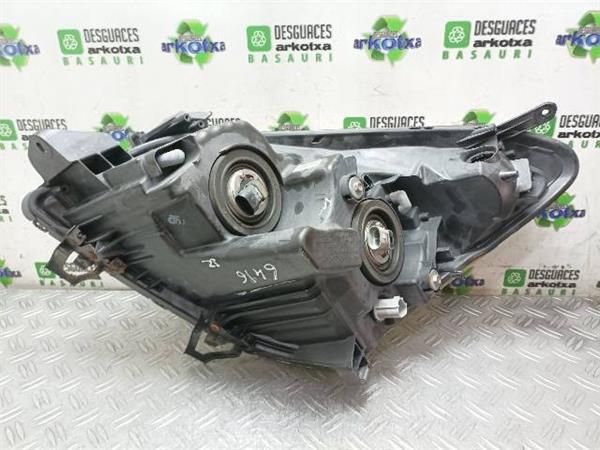 FARO DEL. DCHO Toyota Corolla 1.8 G VERSO (R1) (2004-2009) (95 KW) - 21493 / 1ZZFE