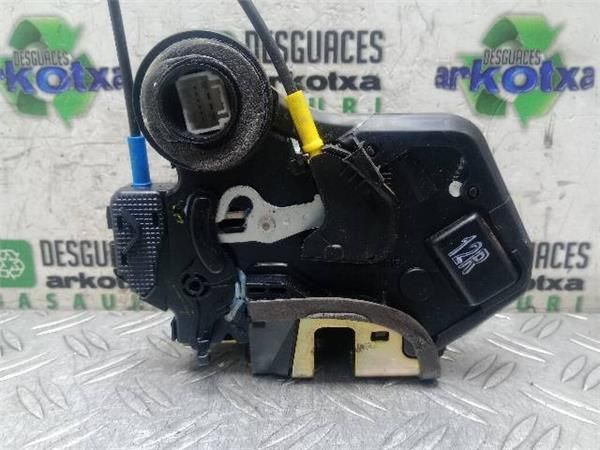 CERRADURA PUERTA TRA. DCHA. Toyota Corolla 2.2 TD VERSO (R1) (2004-2009) (100 KW) - 21620 / 2AD FTV