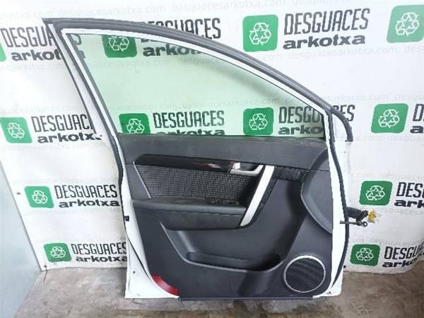 PUERTA DEL. IZDA. Chevrolet Captiva 2.2 D VCDi FWD 163 CV (C140) (2011-2015) (120 KW) - 21636 / Z22D1