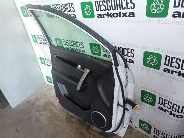 PUERTA DEL. IZDA. Chevrolet Captiva 2.2 D VCDi FWD 163 CV (C140) (2011-2015) (120 KW) - 21636 / Z22D1