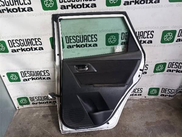 PUERTA TRA. DCHA. Toyota Auris 1.8  TOURING SPORTS (E18) (73 KW) - 21709 / 2ZR