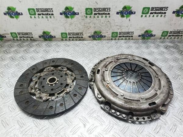 KIT EMBRAGUE COMPLETO Volkswagen Golf 1.9 TDI V 4 MOTION 105CV (2004-2008) (77 KW) - 21972 / BKC