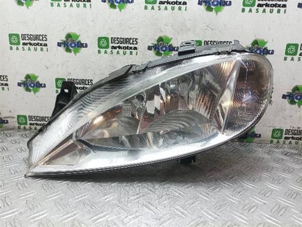 FARO DEL. IZDO. Renault Megane 1.4 G I (BA) 95CV (1999-2003) (70 KW) - 22011 / K4JC7