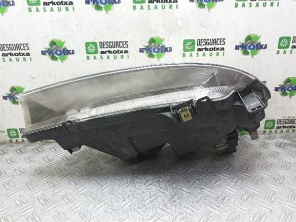 FARO DEL. IZDO. Renault Megane 1.4 G I (BA) 95CV (1999-2003) (70 KW) - 22011 / K4JC7 2