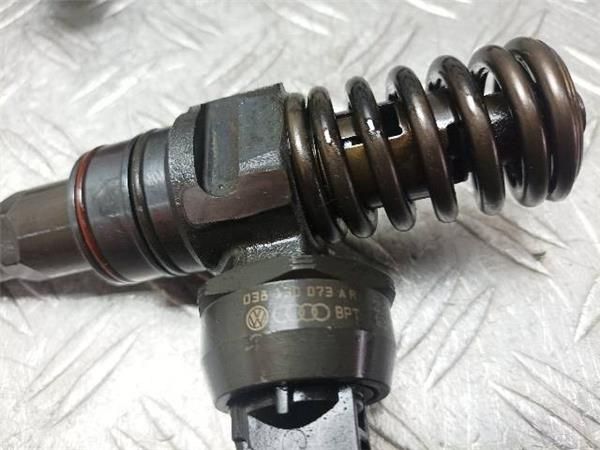 INYECTOR Volkswagen Passat 1.9 TDI (96 KW) - 22078 / AWX