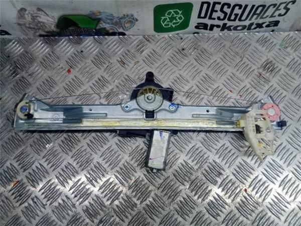 MOTOR ELEVALUNAS TRA. DCHO. Fiat Bravo 1.9 JTD (198) (110 KW) - 22226 / 937A5000