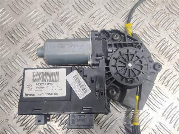 MOTOR ELEVALUNAS DEL. IZDO. Peugeot 307 2.0 HDI (S1) (2001 - 2005) (100 KW) - 22419 / RHR