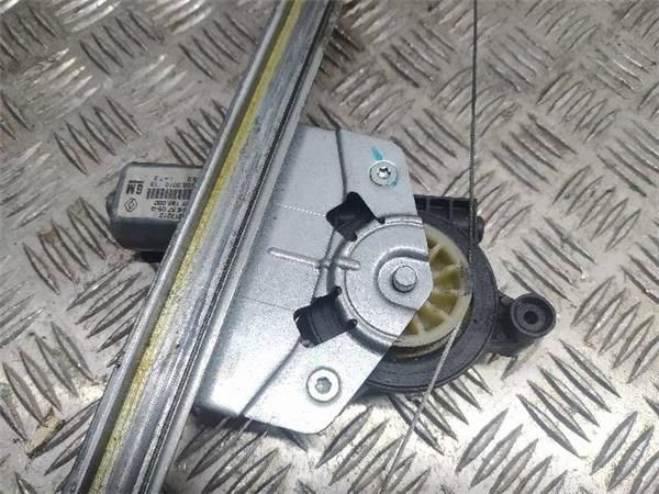 ELEVALUNAS ELECTRICO DEL. DCHO. Nissan Primastar 2.0 DCI (X83) 115 114CV (2006-...) (84 KW) - 22444 / M9R