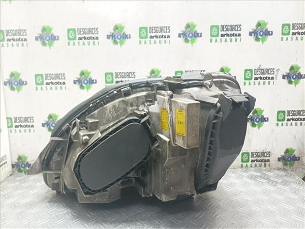 FARO XENON DCHO. Mercedes S 320 - 22446