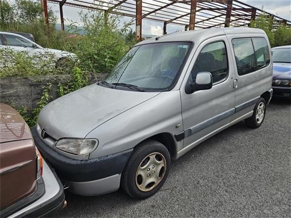 PILOTO TRA. IZDO. Peugeot Partner 1.9 D COMBISPACE 69CV (1999-2008) (51 KW) - 22630 / WJZ