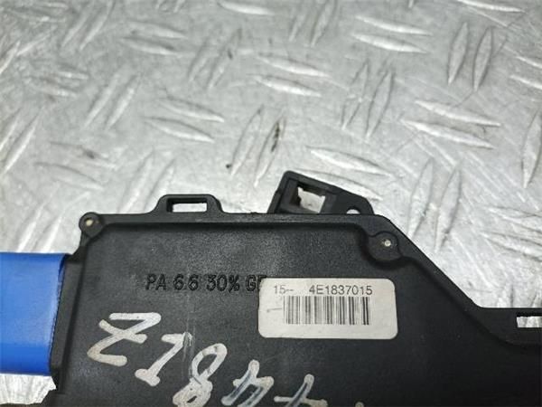 CERRADURA PUERTA DEL. IZDA. Audi A3 2.0 TDI (8P1) 140CV (2003-2012) (103 KW) - 22639 / BKD
