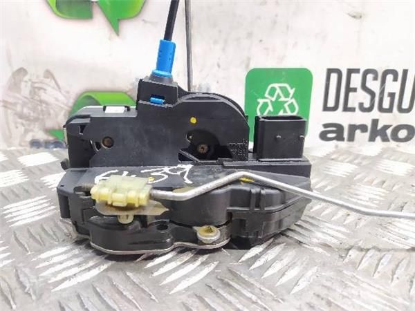 CERRADURA PUERTA DEL. IZDA. Opel Astra 1.7 CDTI J LIM. (2009 - 2015) (81 KW) - 22680 / A17DTR