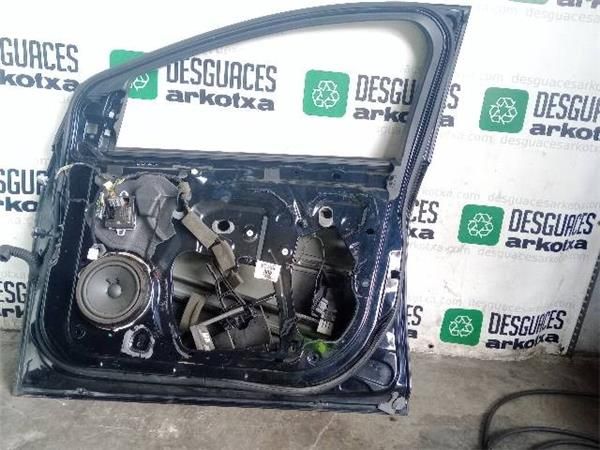 PUERTA DEL. DCHA. Ford Focus 1.6 TDCI III 115CV (2012-2014) (85 KW) - 22805 / T1DA