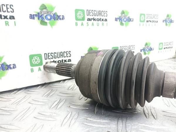 TRANSMISION DEL. DCHA. Citroen C3 1.4 HDI II (SC) 68CV (2009-2016) (50 KW) - 23038 / 8H01