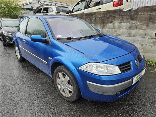 PARAGOLPES DEL. Renault Megane 1.6 G II 113CV (2003-2009) (83 KW) - 23078 / K4MT7