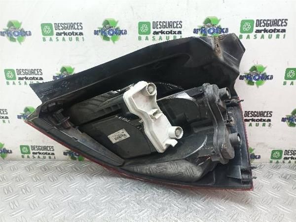 PILOTO TRA. IZDO. Renault Megane 1.6 G II 113CV (2003-2009) (83 KW) - 23096 / K4MT7