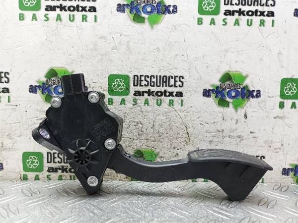 PEDAL ACELERADOR Toyota Auris 1.8  TOURING SPORTS (E18) (73 KW) - 23105 / 2ZR