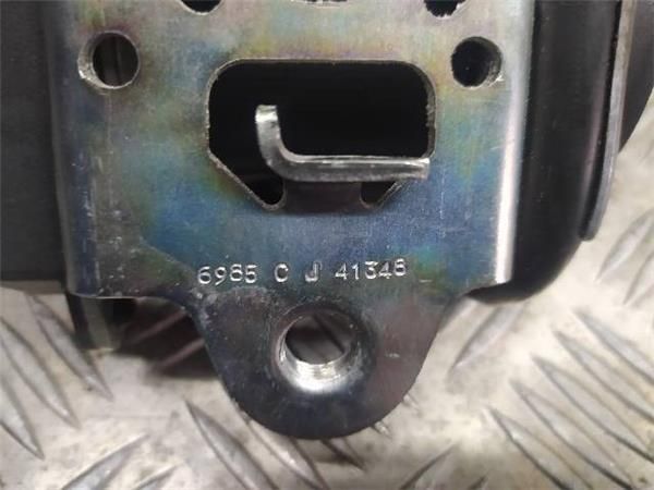 CINTURON SEGURIDAD DEL. DCHO. Audi A3 2.0  (8P) (110 KW) - 23412 / AXW