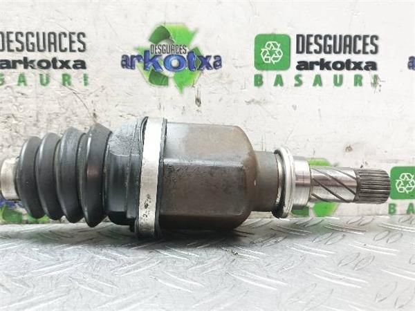 TRANSMISION DEL. IZDA. Renault Scenic 1.5 CDI II (JM) 82CV (2003-2006) (60 KW) - 23568 / K9K 2