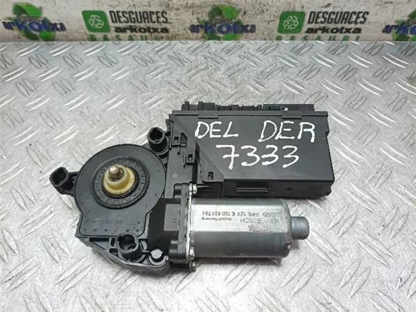 MOTOR ELEVALUNAS DEL. DCHO. Audi A4 2.5 TDI 163CV (B7) (8E) V6 (2004-2008) (120 KW) - 23740 / BDG