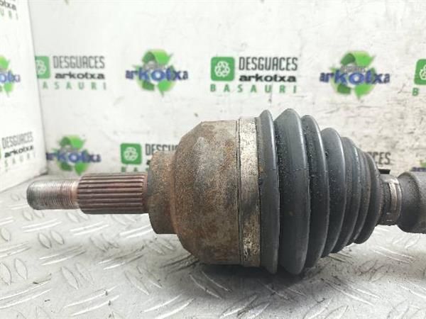 TRANSMISION DEL. IZDA. Renault Laguna 1.9 DCI II G.TOUR (KG) 120CV (2001-2007) (88 KW) - 23871 / F9QC7 2