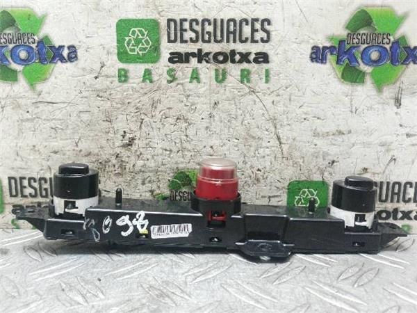 INTERRUPTOR LUCES EMERGENCIA Fiat 500 1.3 JTD MULTIJET (312) 95CV (2009-...) (70 KW) - 23886 / 199B1000