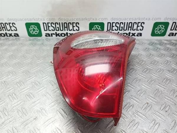 PILOTO TRA. DCHO. Renault Clio 1.2 G II (BB) 75CV (2001-2016) (55 KW) - 23929 / D4FB7