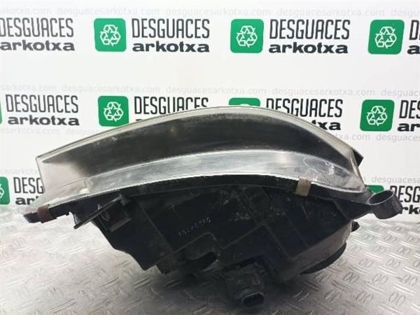 FARO DEL. IZDO. Renault Clio 1.2 G II (BB) 75CV (2001-2016) (55 KW) - 23941 / D4FB7
