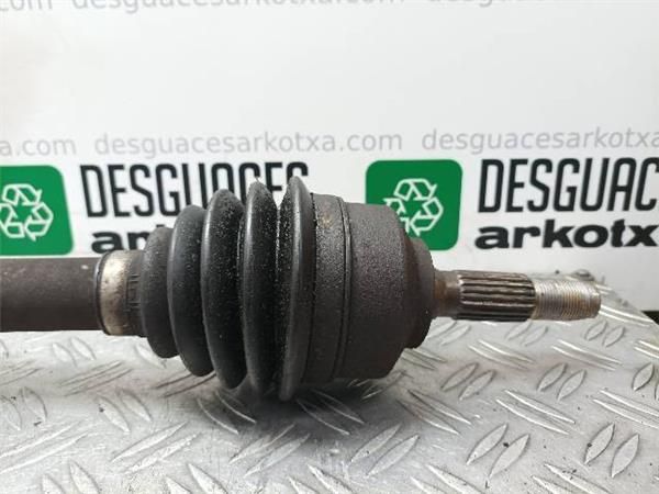 TRANSMISION DEL. DCHA. Citroen C3 1.4 HDI I (FC) 68CV (2002-2005) (50 KW) - 23945 / 8HX
