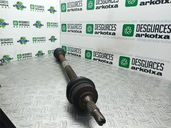 TRANSMISION DEL. DCHA. Citroen C3 1.4 HDI I (FC) 68CV (2002-2005) (50 KW) - 23945 / 8HX