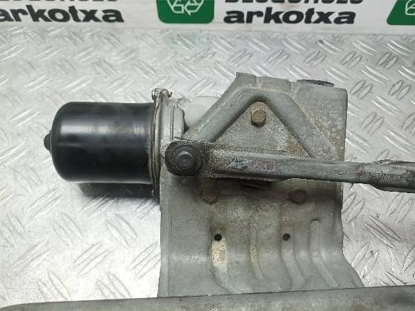 MOTOR LIMPIAPARABRISAS DEL. Renault Scenic 1.9 DCI II (JM) 130CV (2005-2008) (96 KW) - 23956 / F9QE8