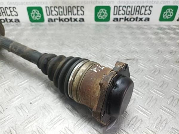 TRANSMISION DEL. IZDA. Volkswagen Golf 1.6 G IV (1J1) 105CV (2000-2005) (77 KW) - 23994 / BCB