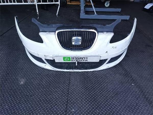 PARAGOLPES DEL. Seat Altea 1.6 G XL (5P5) 102CV (2006-...) (75 KW) - 24013 / BSE