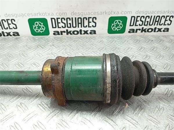 TRANSMISION DEL. DCHA. Nissan Almera 2.2 DCI TINO (V10M) 114CV (2000-2006) (84 KW) - 24195 / YD22