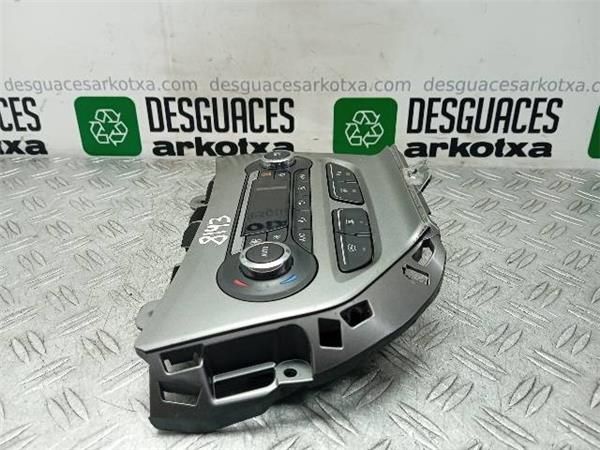 MANDOS CLIMATIZADOR Ford Focus 1.6 TDCI III 115CV (2012-2014) (85 KW) - 24216 / T1DA