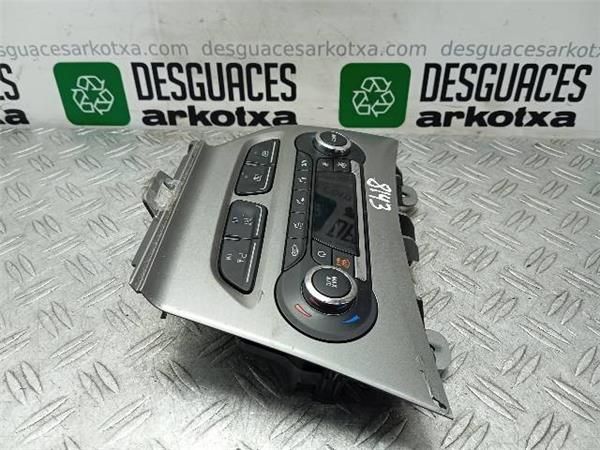 MANDOS CLIMATIZADOR Ford Focus 1.6 TDCI III 115CV (2012-2014) (85 KW) - 24216 / T1DA