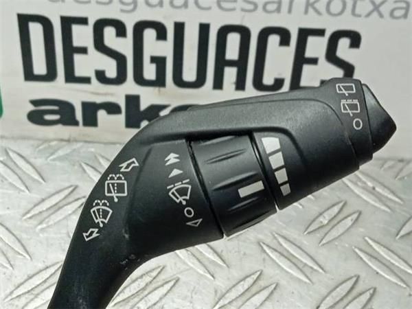 MANDO MULTIFUNCION Ford Focus 1.6 TDCI III 115CV (2012-2014) (85 KW) - 24219 / T1DA