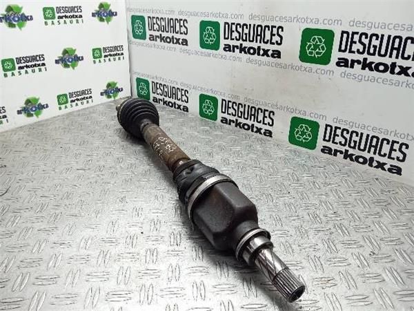 TRANSMISION DEL. IZDA. Renault Megane 1.5 DCI II (BM) 101CV (2003-2008) (74 KW) - 24262 / K9KF7