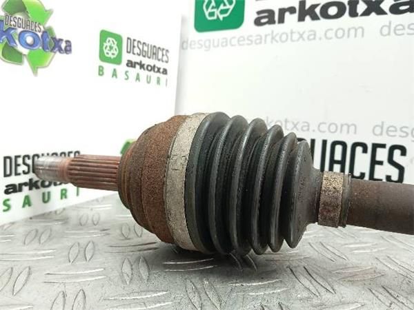 TRANSMISION DEL. DCHA. Renault Megane 1.6 G II (BM) 112CV (2006-2008) (82 KW) - 24271 / K4MD8